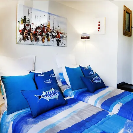 Bed & Breakfast Mas La Rourede *