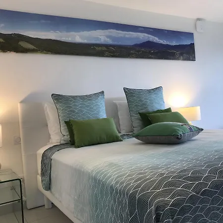 Mas La Rourede Bed & Breakfast Toulouges